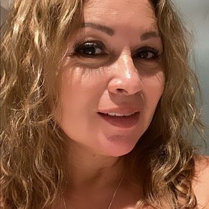 Meet your Posher, Gabby